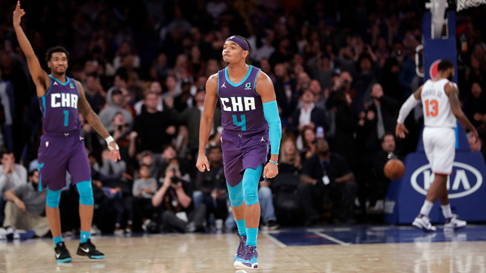 黄蜂,三球拉梅洛鲍尔赛季报销,夏洛特未来规划遭遇重大打击